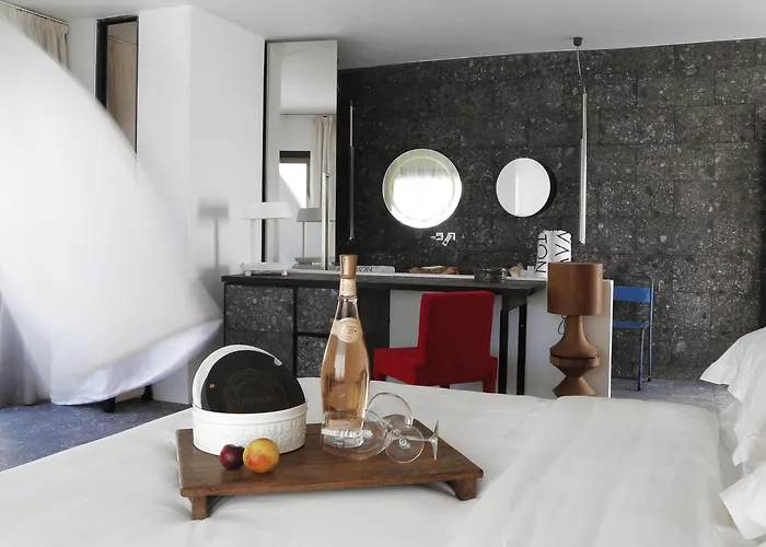 Feriested Myconian Avaton, A Member Of Design